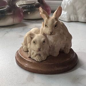 Vintage Capodimonte ceramic rabbit figurine